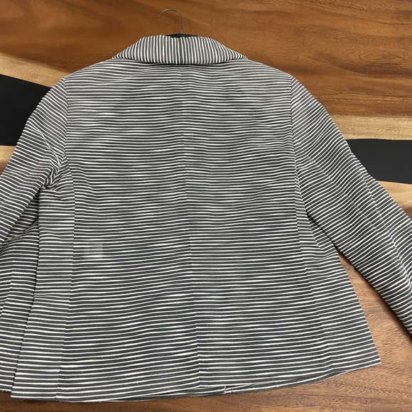 Akris Punto jacket - Picture 2 of 3